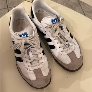 Adidas Sambas